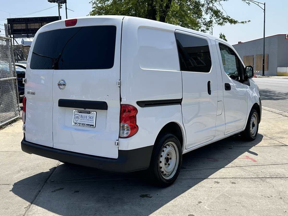 Used 2019 Nissan NV200 S image 5
