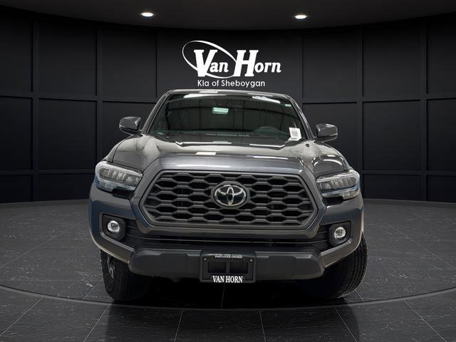 Used 2022 Toyota Tacoma TRD Off-Road image 8