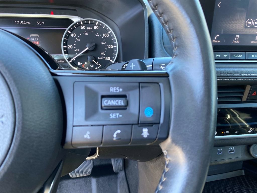Certified 2023 Nissan Rogue SV w/ SV Premium B Package AWD/4WD image 19