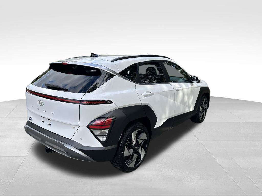 Used 2026 Hyundai Kona Limited FWD image 5