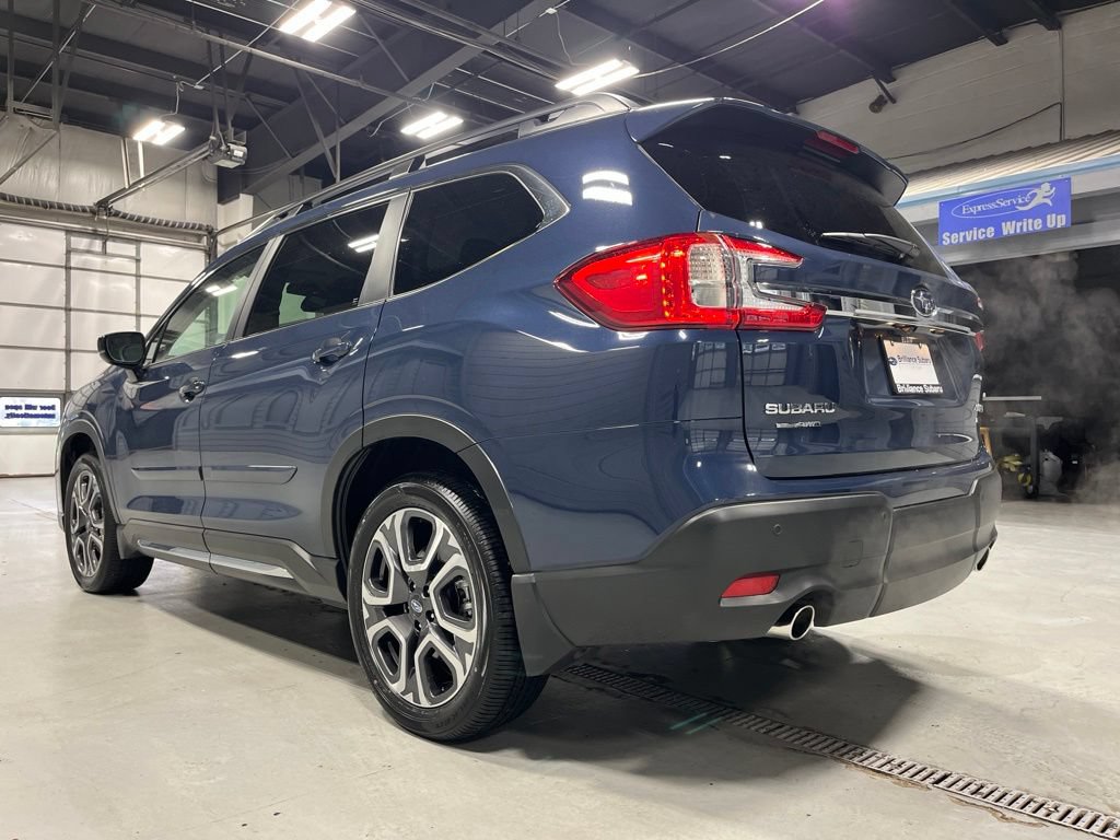 Certified 2025 Subaru Ascent Limited w/ Popular Package #2 AWD/4WD image 7