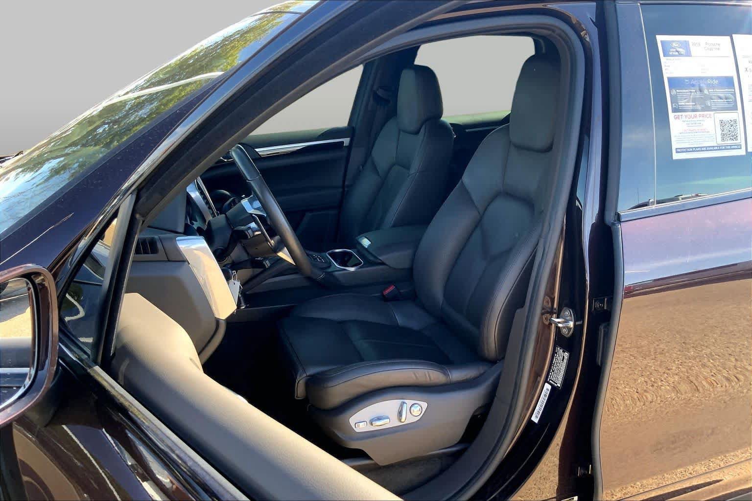 Used 2018 Porsche Cayenne S AWD/4WD image 7