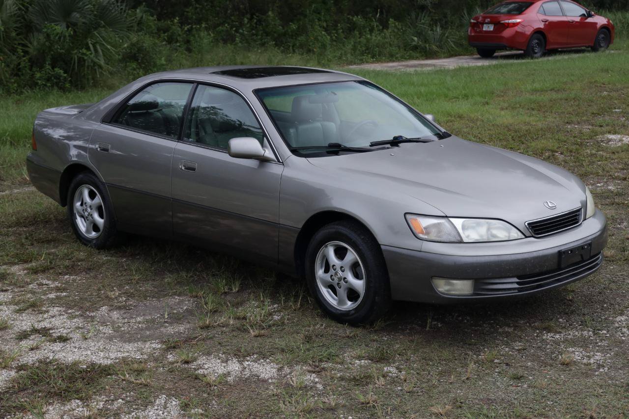 Used 1998 Lexus ES 330 w/ Leather Trim Pkg FWD image 15