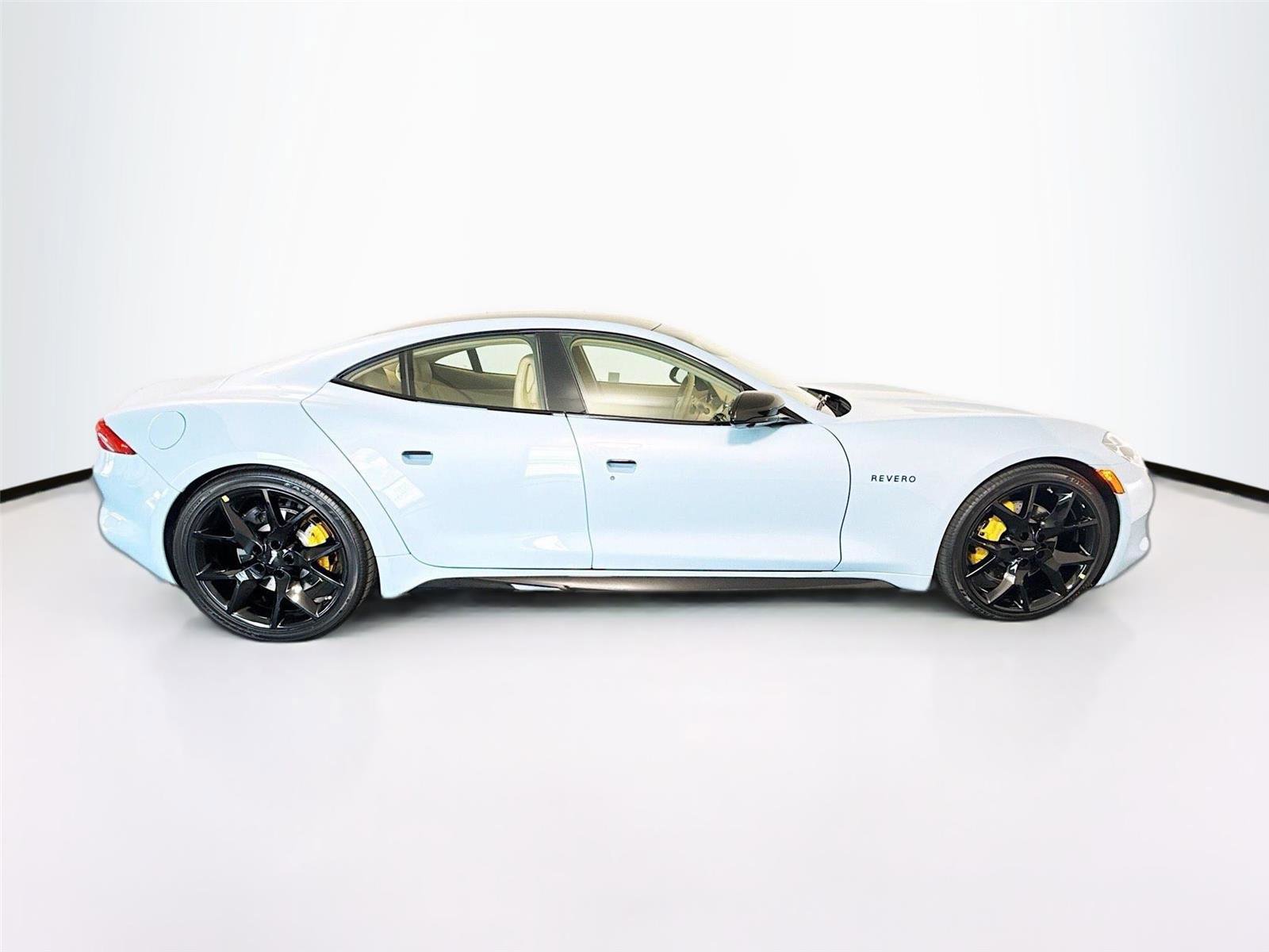 New 2025 Karma Revero Luxury image 30