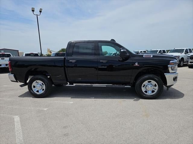 New 2026 RAM 2500 Tradesman AWD/4WD image 39