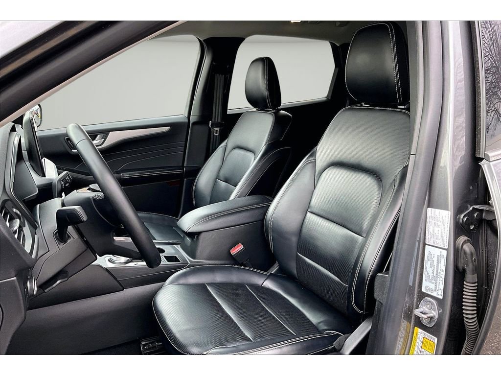 Used 2024 Ford Escape Platinum AWD/4WD image 21