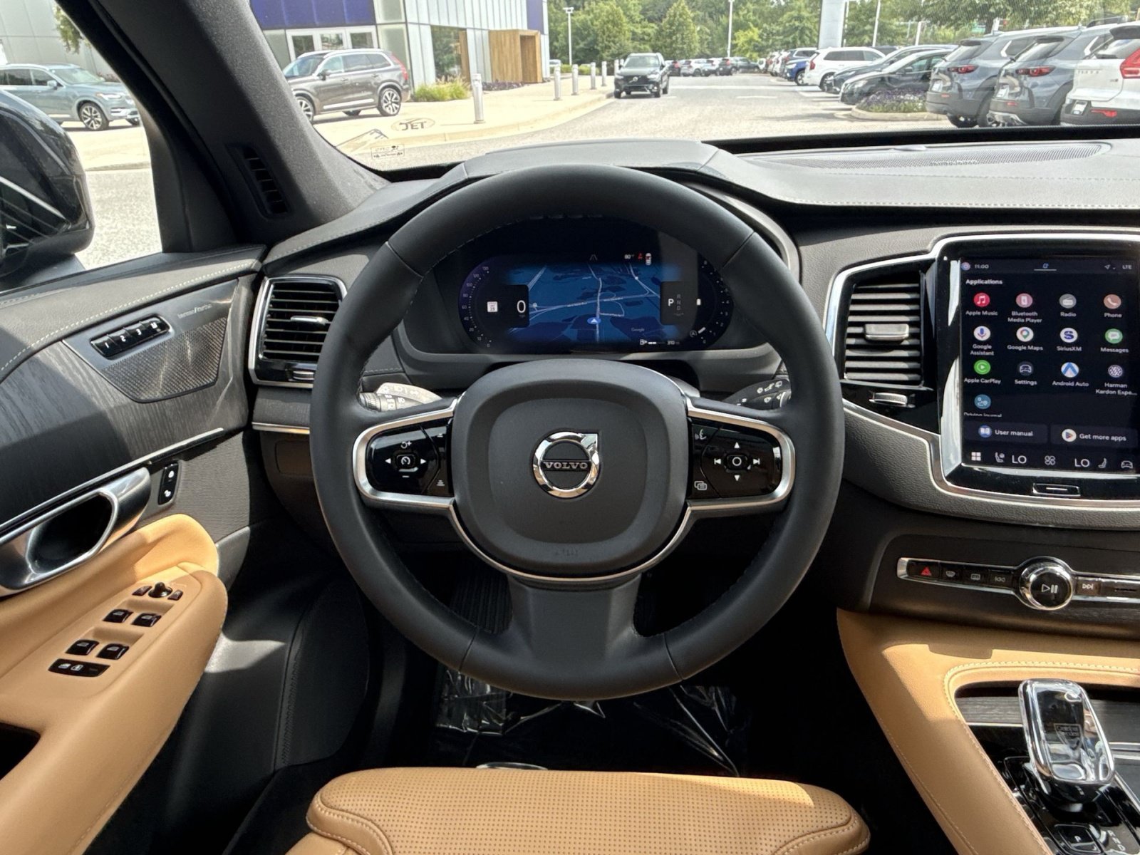 Certified 2024 Volvo XC90 B6 Ultimate w/ Protection Package Premier AWD/4WD image 16