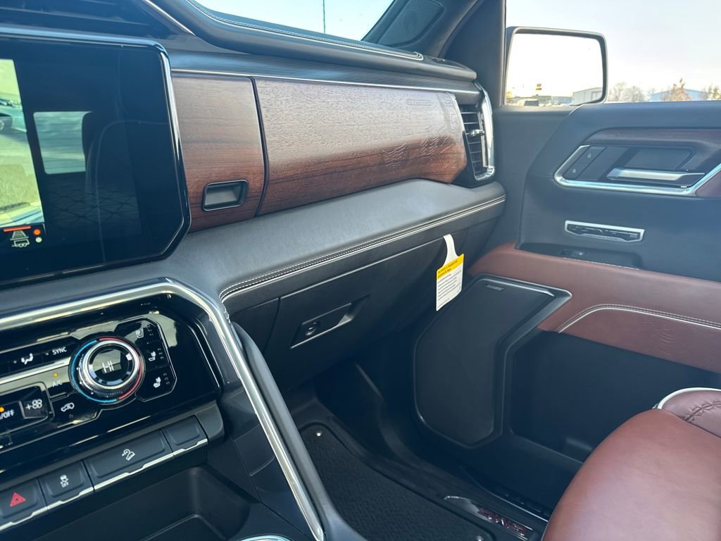 Used 2025 GMC Sierra 1500 Denali Ultimate image 25