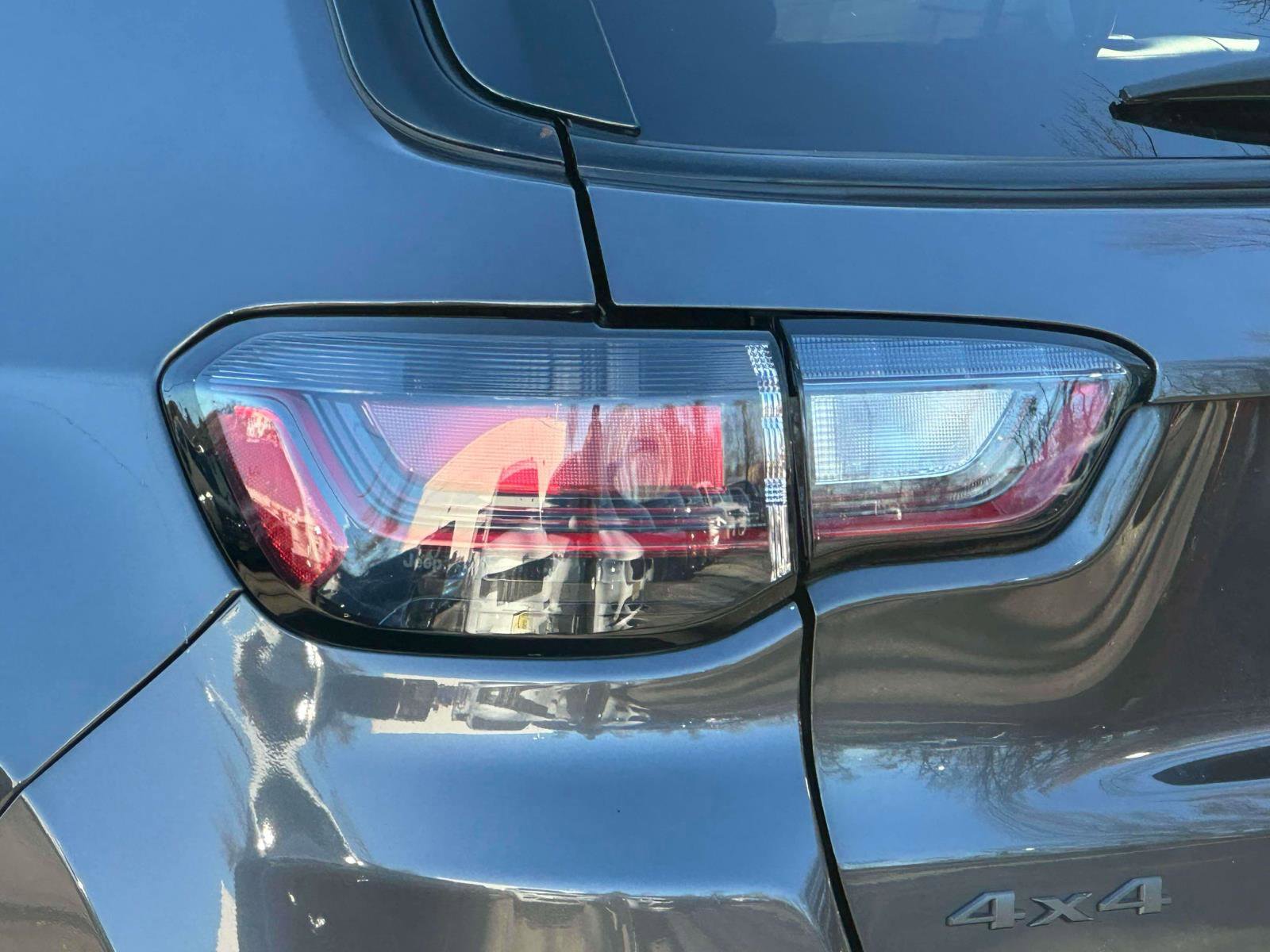 Used 2022 Jeep Compass Trailhawk w/ Trailhawk Elite Group image 9