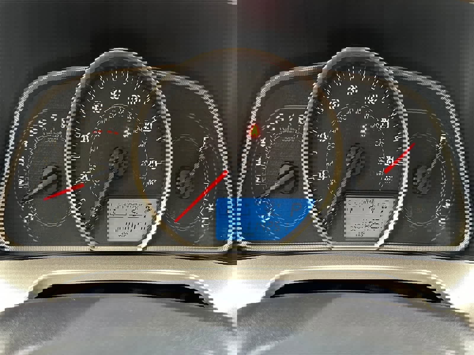 Used 2015 Toyota RAV4 XLE image 17