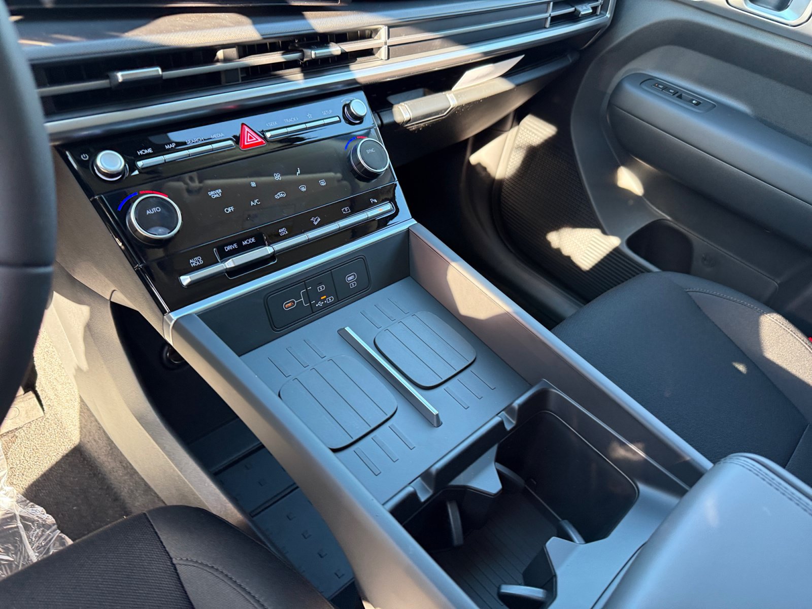 New 2026 Hyundai Santa Fe SE AWD/4WD image 13