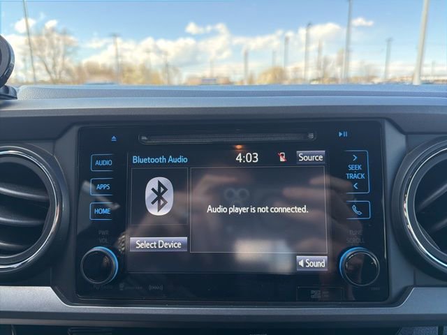 Used 2017 Toyota Tacoma TRD Sport w/ Tow Package (A/T) image 26