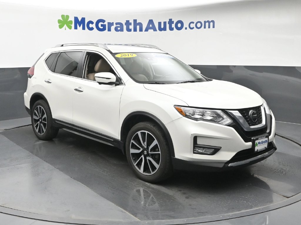 Used 2019 Nissan Rogue SL w/ Premium Package AWD/4WD image 2