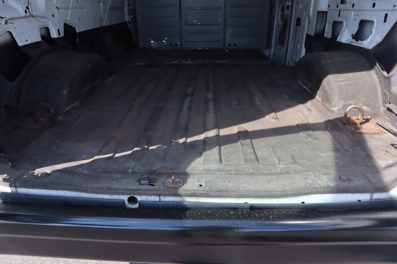 Used 2011 Ford E-250 and Econoline 250 w/ PWR Group RWD image 17
