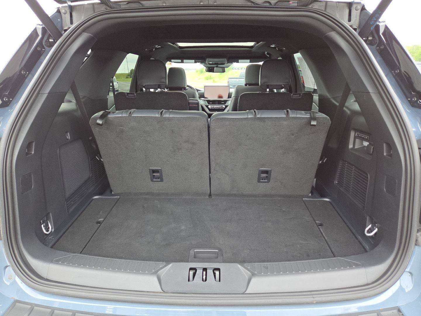 Used 2025 Ford Explorer ST w/ Sun And Sound Package AWD/4WD image 20