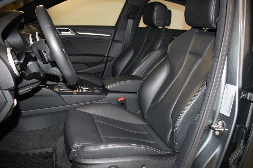 Used 2020 Audi A3 2.0T Premium image 6