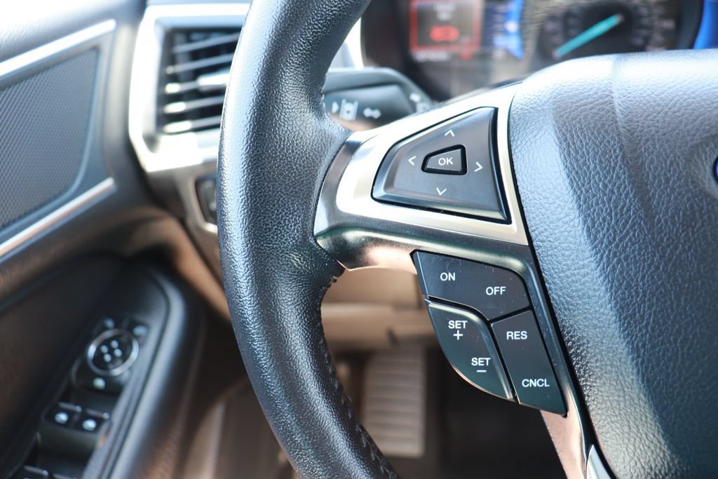 Used 2024 Ford Edge SEL AWD/4WD image 19