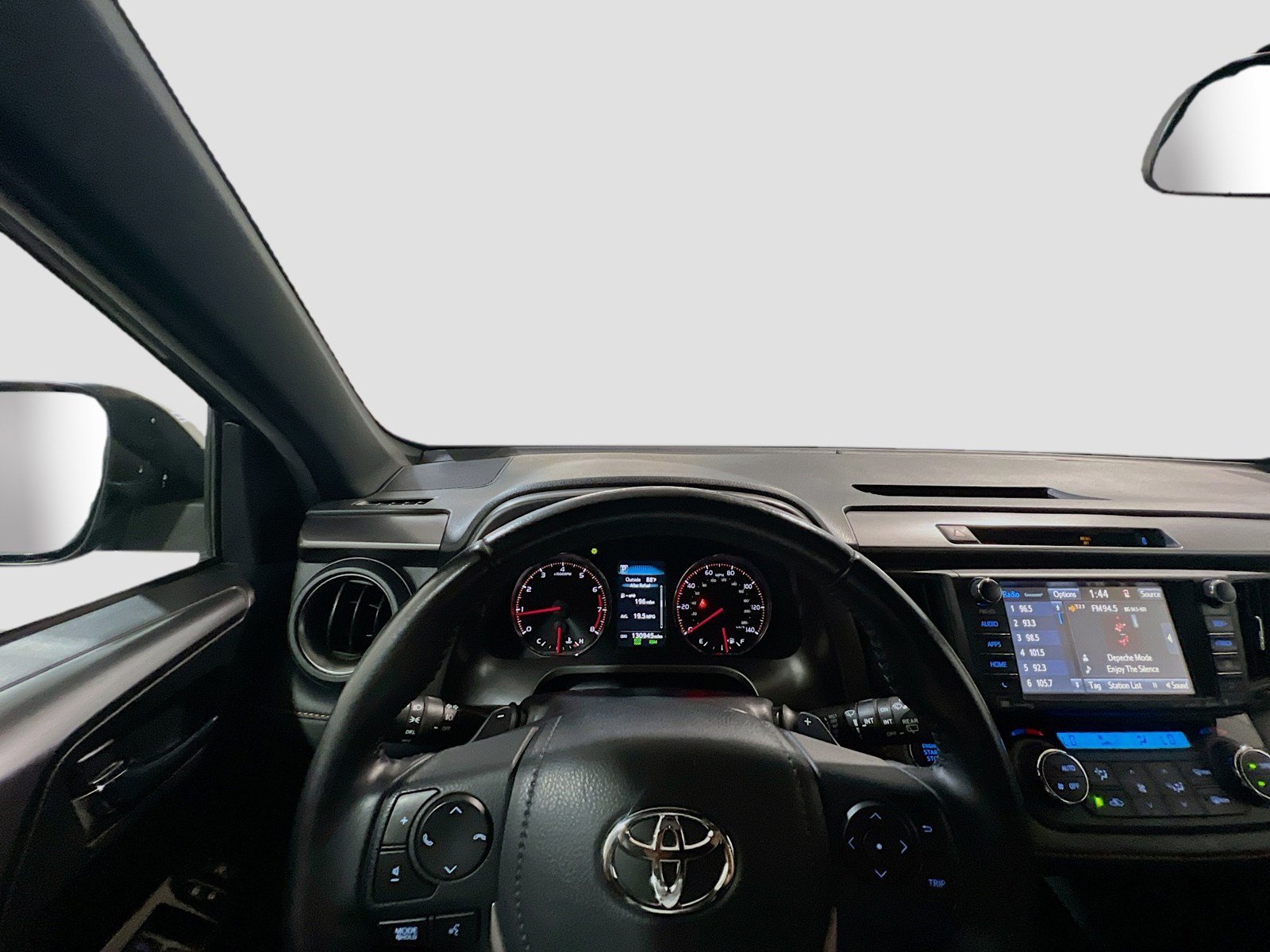 Used 2016 Toyota RAV4 SE w/ Protection Package AWD/4WD image 7