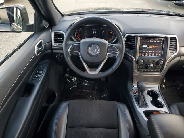 Certified 2018 Jeep Grand Cherokee Altitude RWD image 18