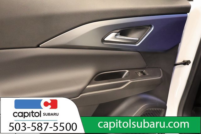 Used 2026 Chevrolet Equinox EV LT FWD image 30