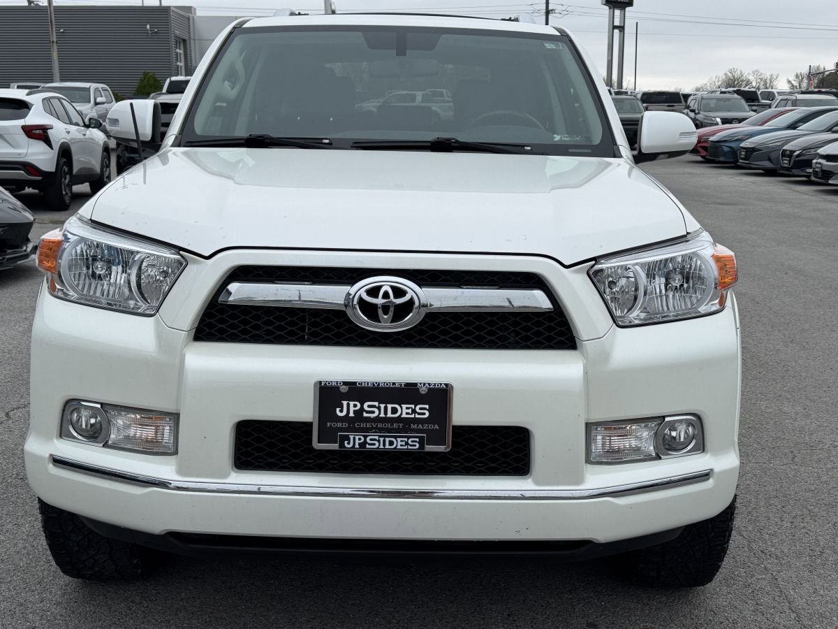 Used 2011 Toyota 4Runner SR5 w/ Convenience Pkg image 7