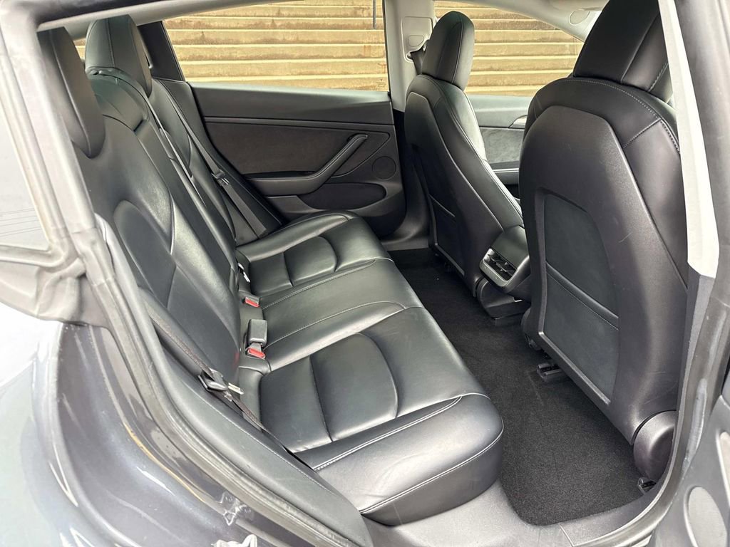 Used 2021 Tesla Model 3 Long Range image 11