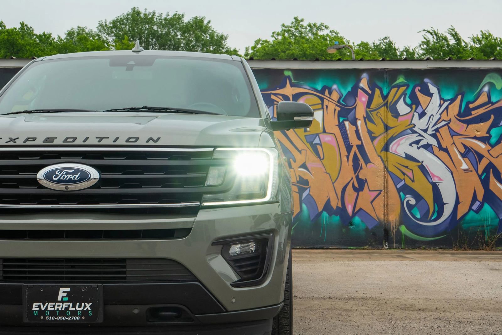 Used 2019 Ford Expedition Max Limited w/ Equipment Group 303A AWD/4WD image 11