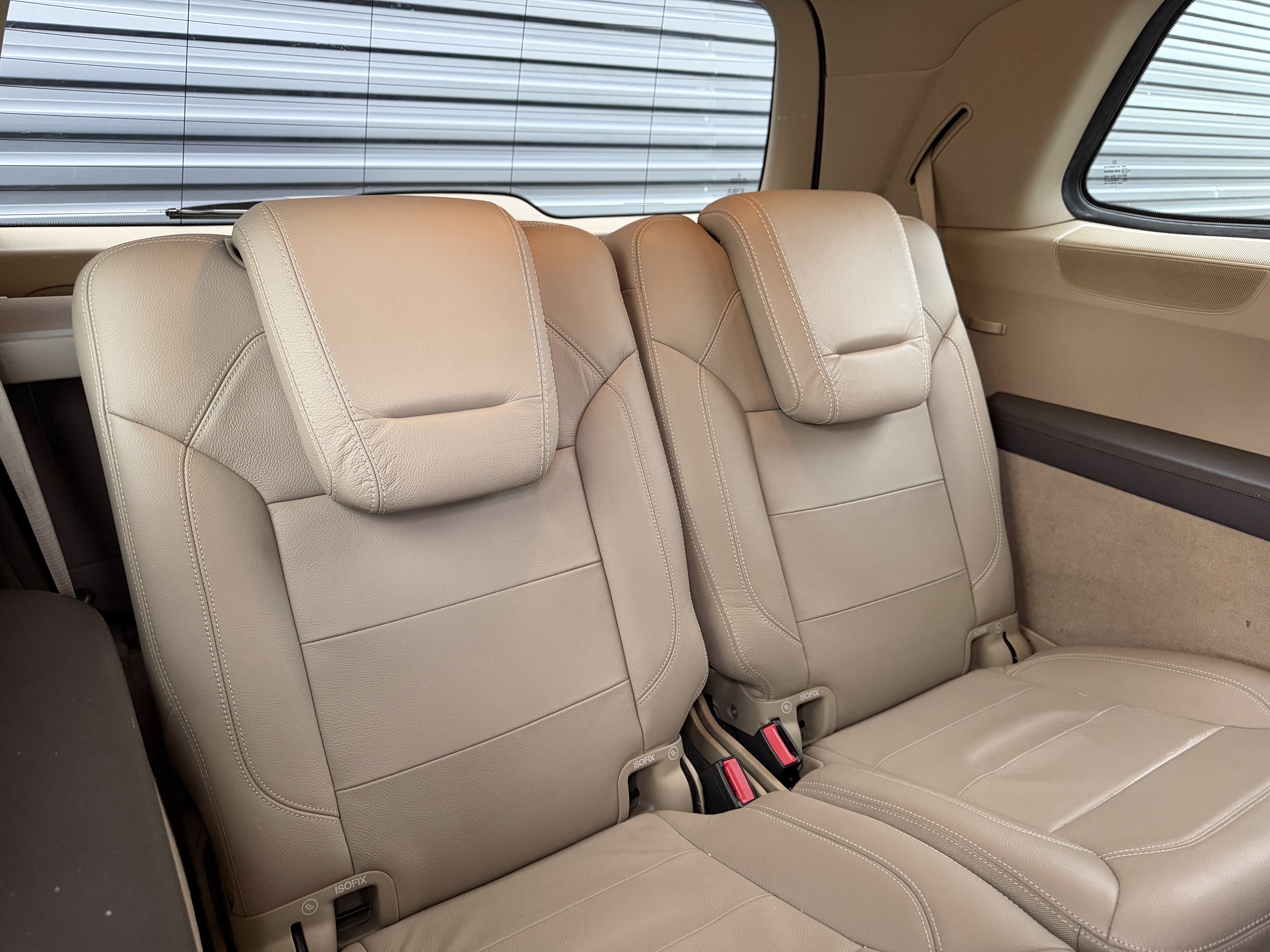 Used 2015 Mercedes-Benz GL 550 4MATIC image 15