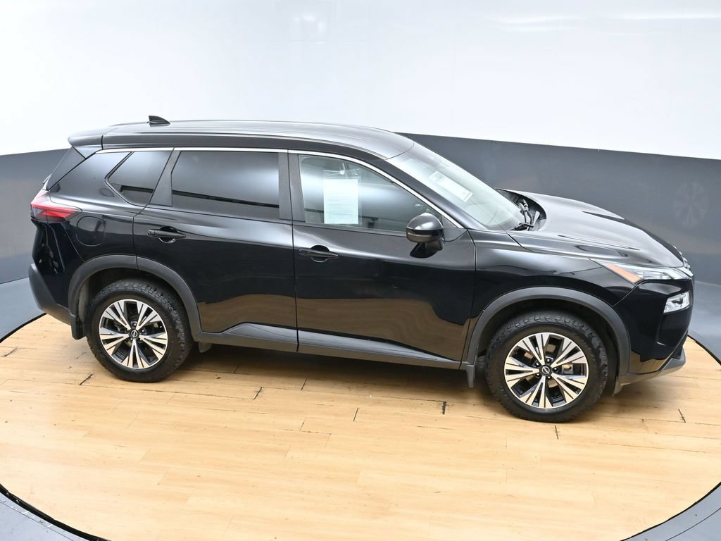Used 2023 Nissan Rogue SV FWD image 45
