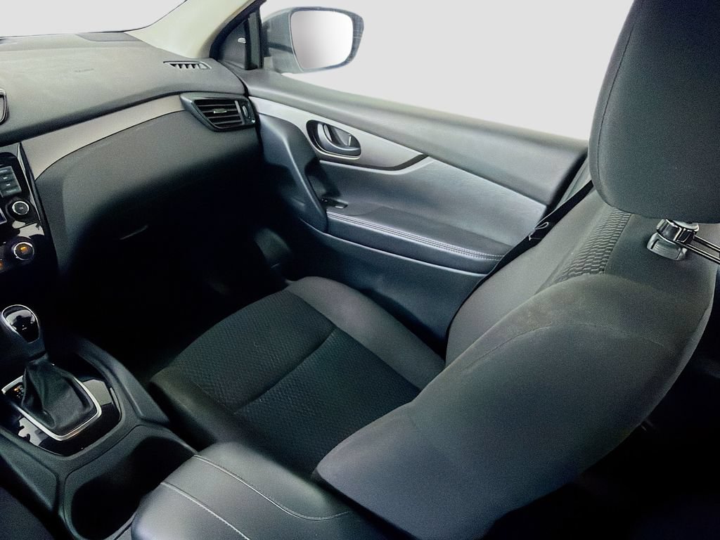 Used 2021 Nissan Rogue Sport S FWD image 26