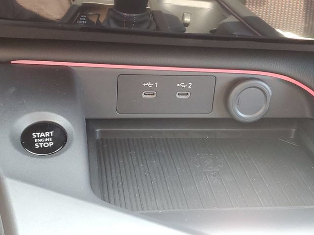 New 2026 Nissan Sentra SR w/ SR All Weather Package FWD image 31