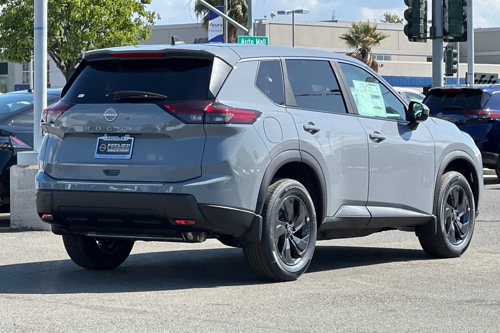 New 2026 Nissan Rogue SV FWD image 4