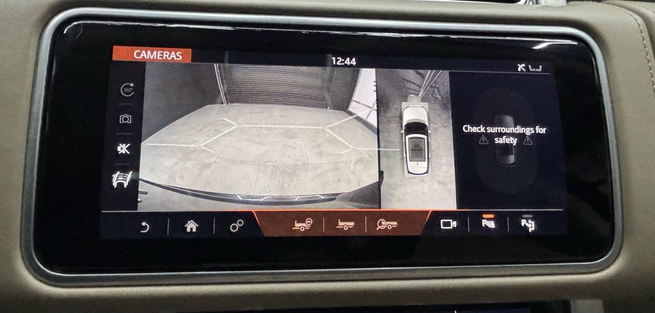 Used 2019 Land Rover Range Rover Long Wheelbase Autobiography AWD/4WD image 28