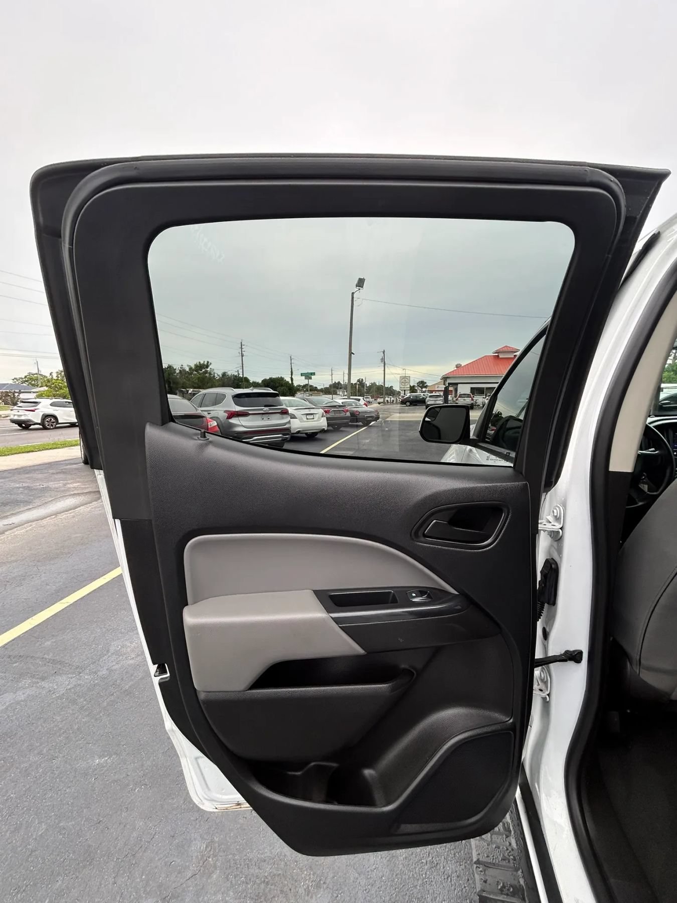 Used 2021 Chevrolet Colorado W/T w/ Custom Special Edition RWD image 21