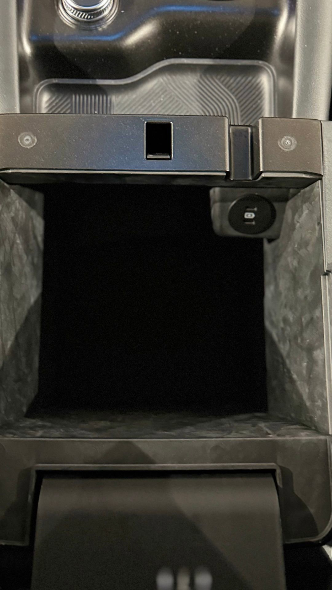 Used 2025 Ford Explorer ST w/ Sun And Sound Package image 92