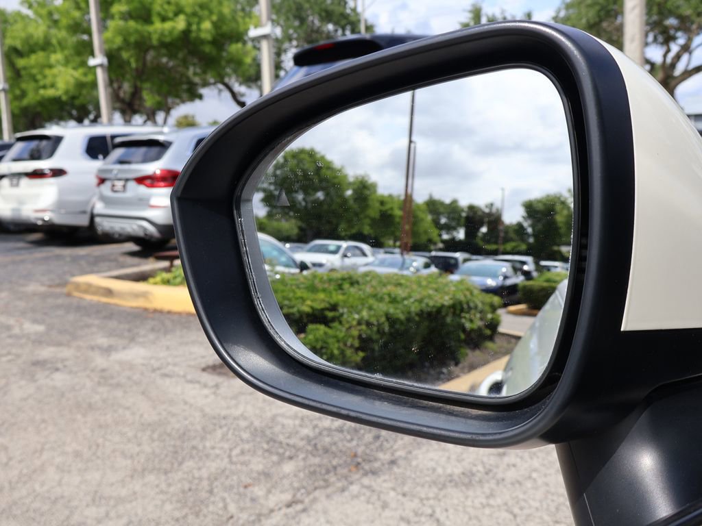 Used 2023 Nissan Rogue SV FWD image 30