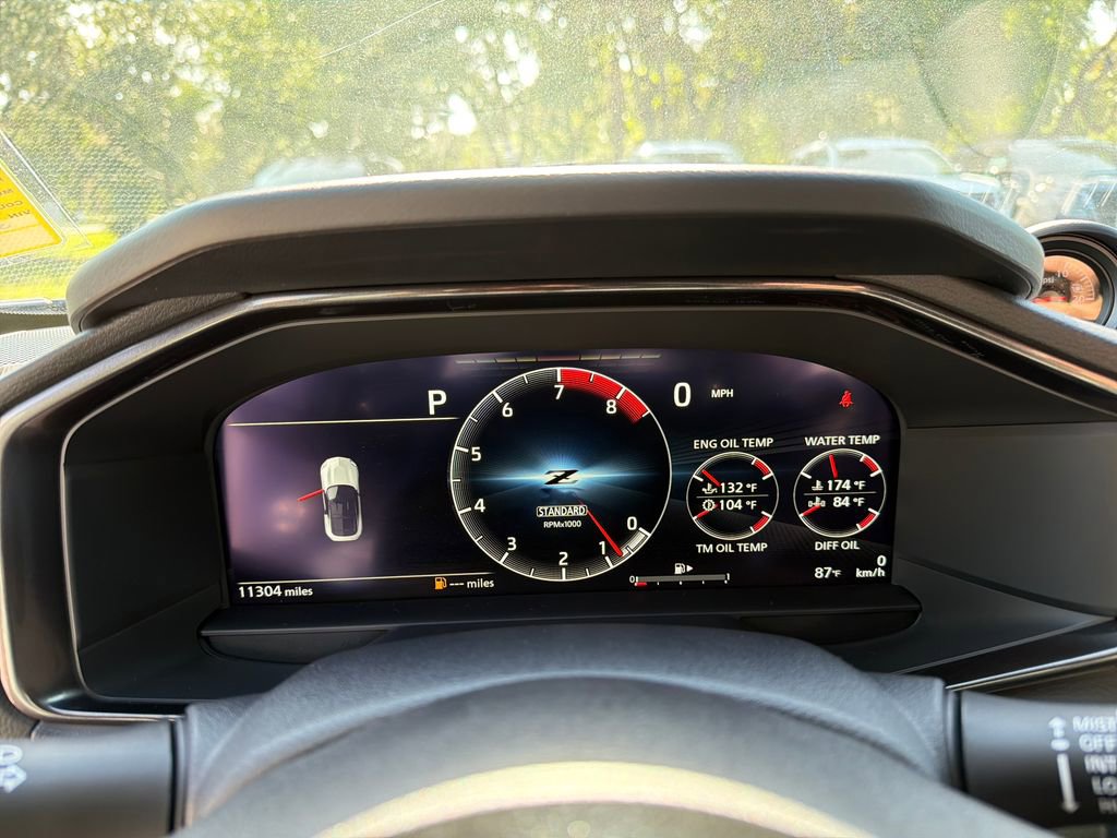 Used 2025 Nissan Z Performance w/ Floor Mat Package RWD image 20