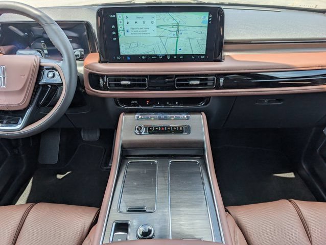 New 2026 Lincoln Aviator Reserve AWD/4WD image 7
