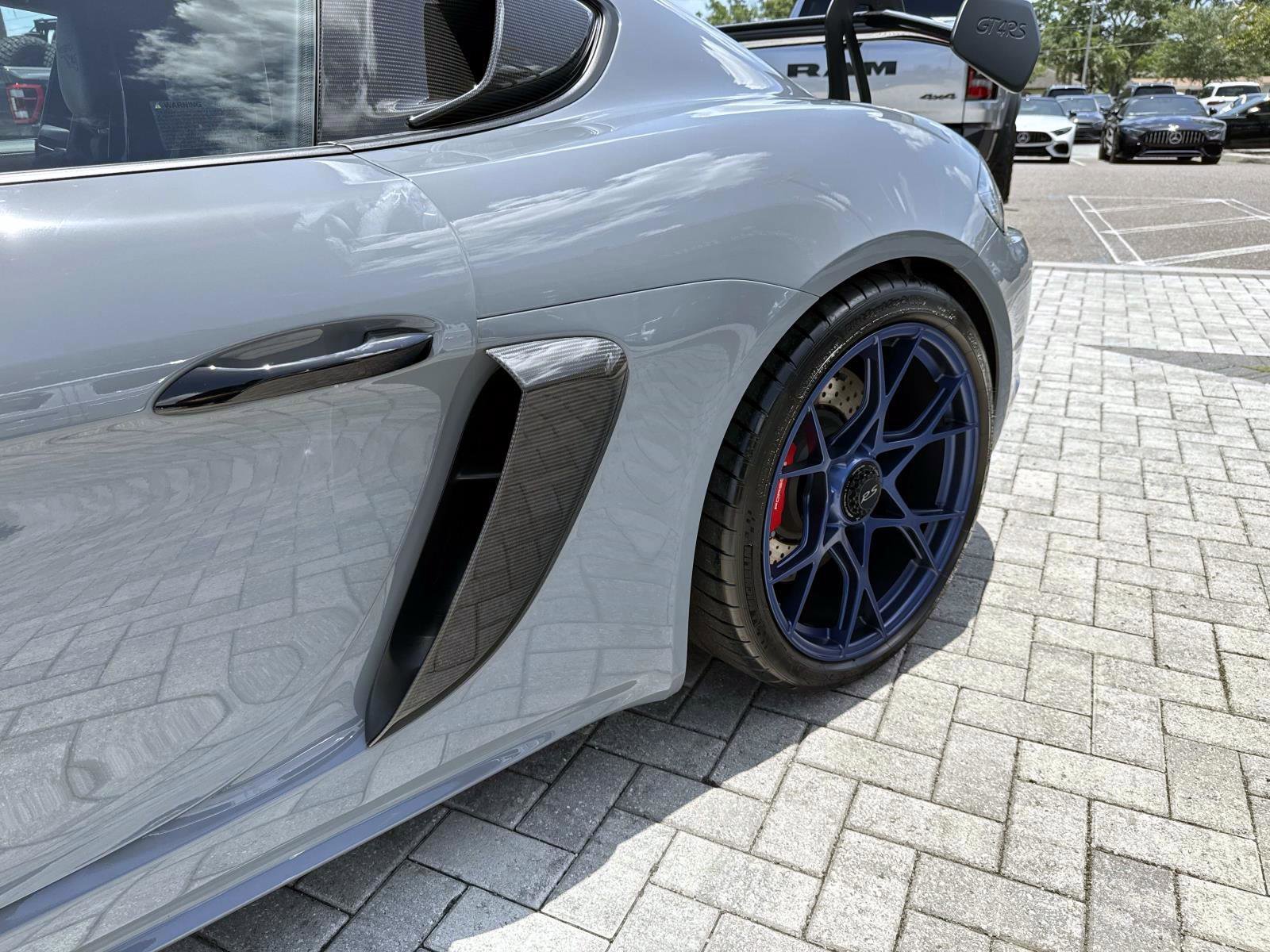 Used 2024 Porsche 718 Cayman GT4 RS RWD image 10