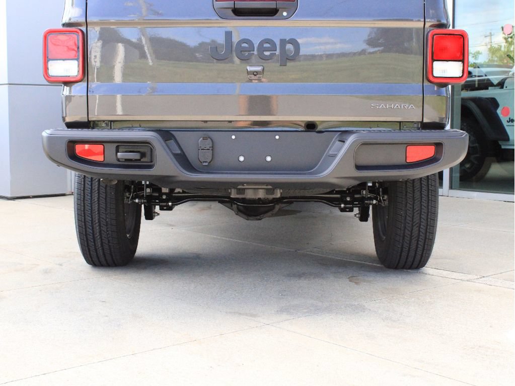 New 2026 Jeep Gladiator Mojave AWD/4WD image 35