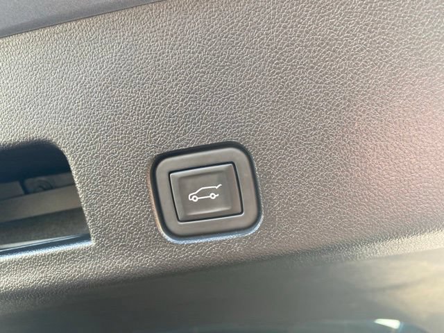 Used 2024 GMC Acadia Elevation w/ Luxury Package FWD image 35