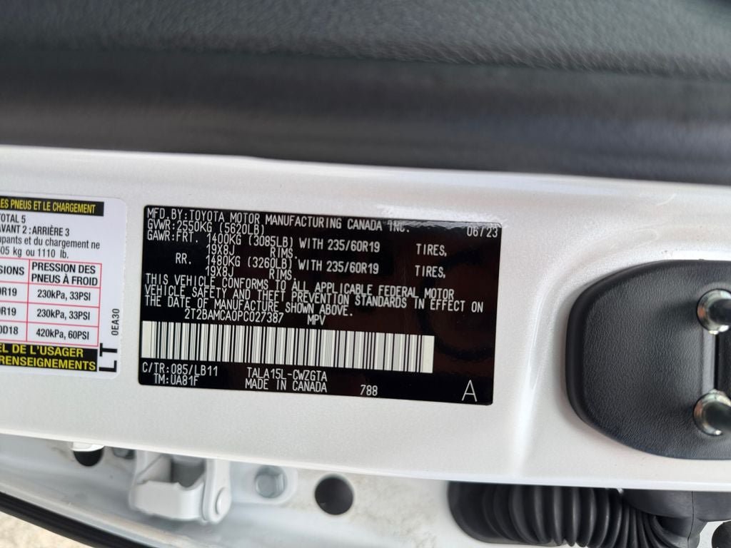 Used 2023 Lexus RX 350 Premium Plus w/ Cold Area Package AWD/4WD image 37