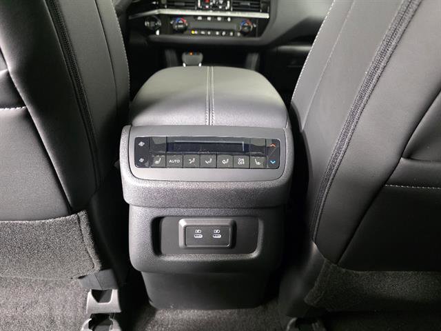 New 2026 Nissan Pathfinder SL w/ SL Premium Package AWD/4WD image 47