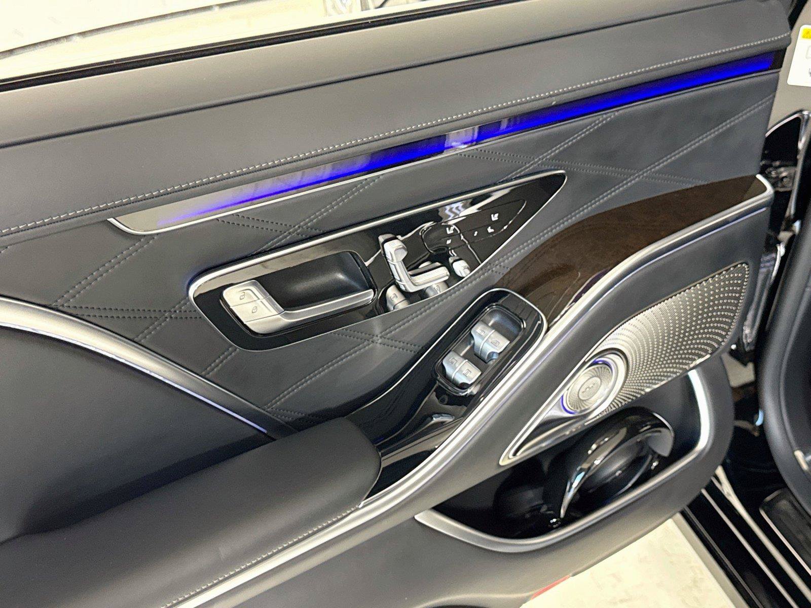 Used 2021 Mercedes-Benz Maybach S 580 4MATIC image 23