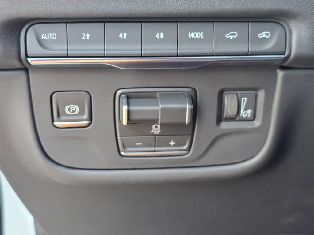 New 2026 Cadillac Escalade ESV Platinum Sport w/ LPO, ONYX Package image 27