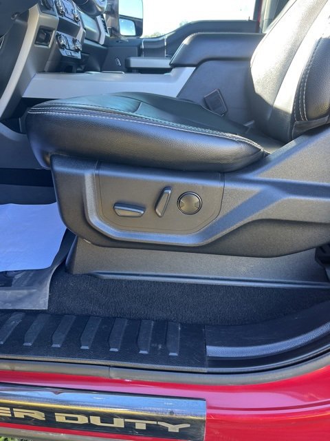 Used 2021 Ford F250 Lariat image 14