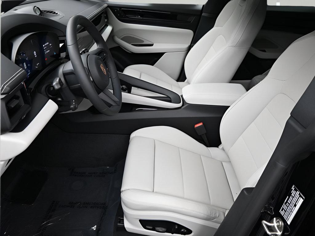 New 2025 Porsche Macan 4S Electric AWD/4WD image 6