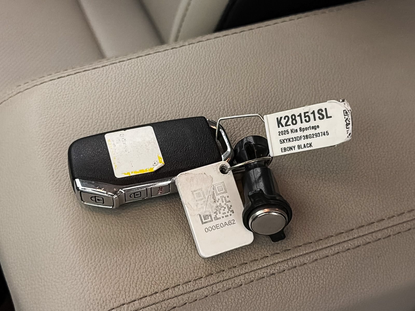 Certified 2025 Kia Sportage EX FWD image 27