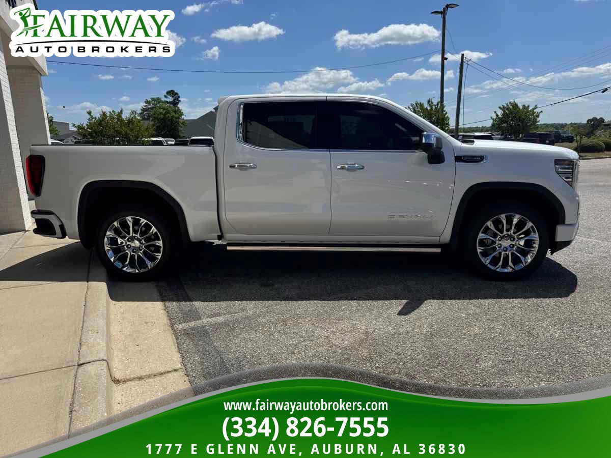 Used 2024 GMC Sierra 1500 Denali w/ Denali Reserve Package AWD/4WD image 5