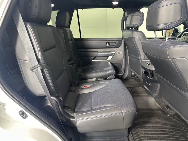 Used 2024 Toyota Sequoia Platinum AWD/4WD image 17